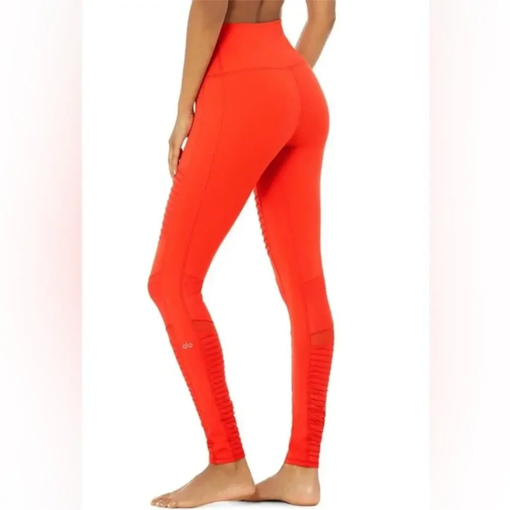 Alo Yoga High Waist Cherry Moto Leggings Red Size S NWT Sculpting Yoga Pants